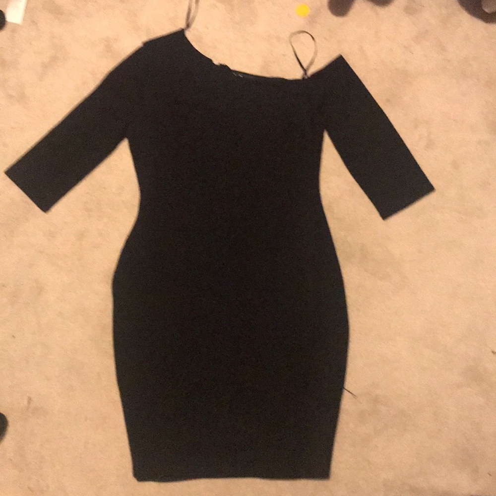 Lulus simple black dress